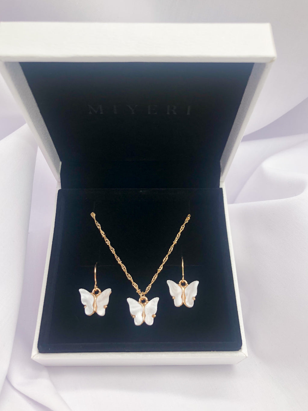 Little White Butterfly Jewelry Set