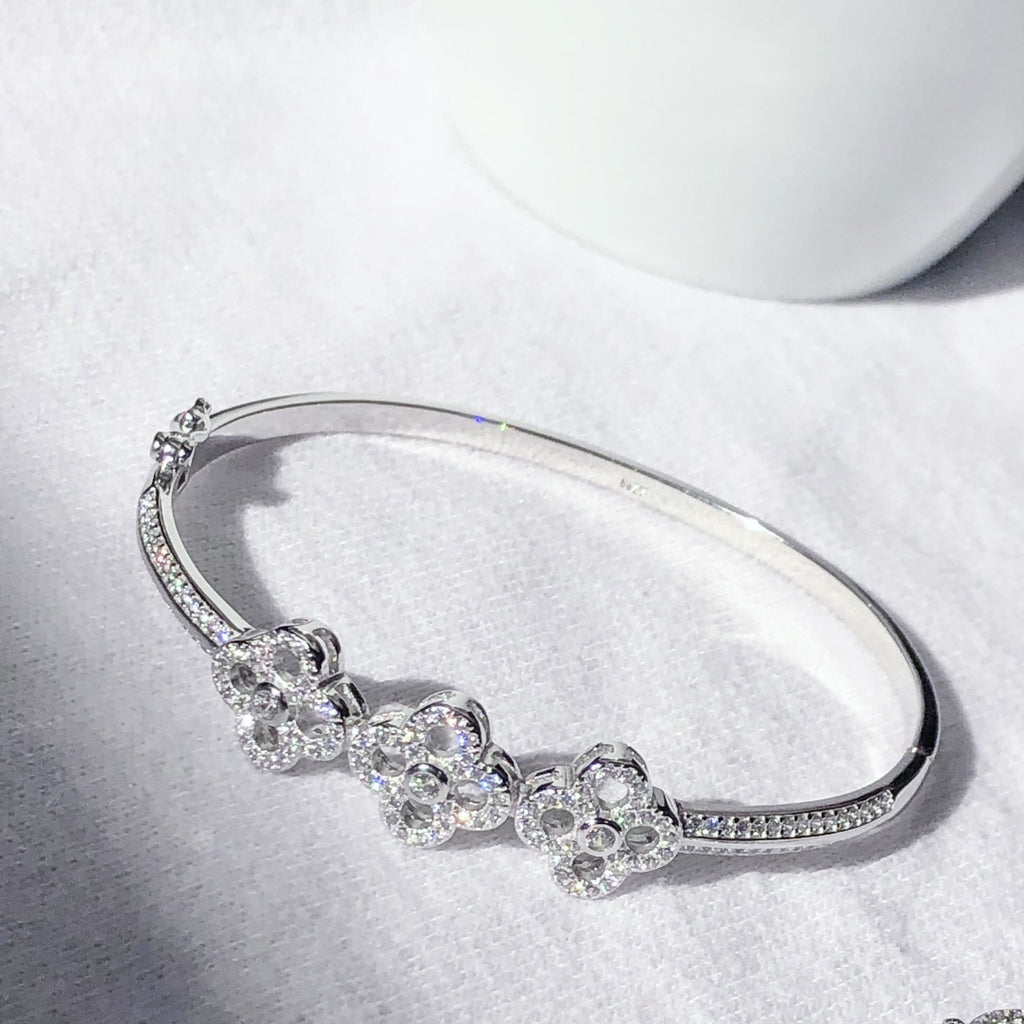 Triple Clovers Silver Bracelet