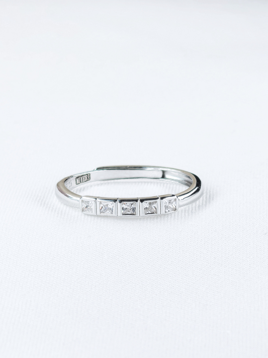Frostline Band Ring